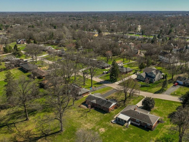 5000 Belleview Avenue, Blue Ash, OH 45242 Photo 11