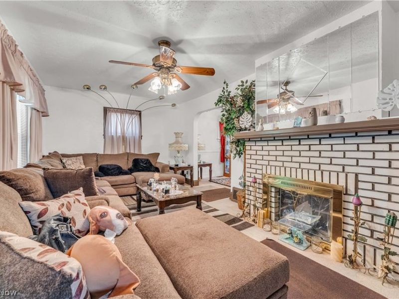 1533 E 195th Street, Euclid, OH 44117 Photo 6
