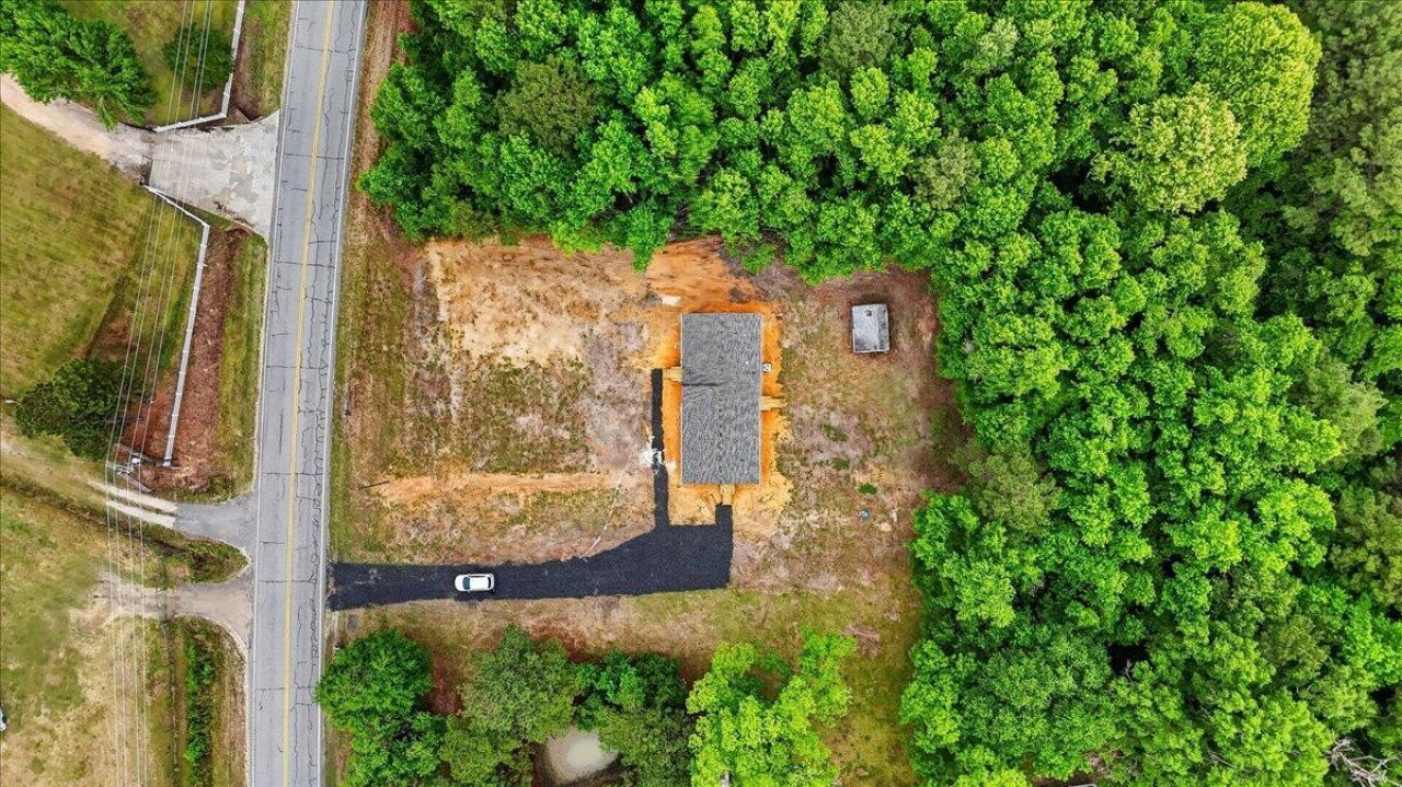 10880 N Jeffries Highway Photo 42