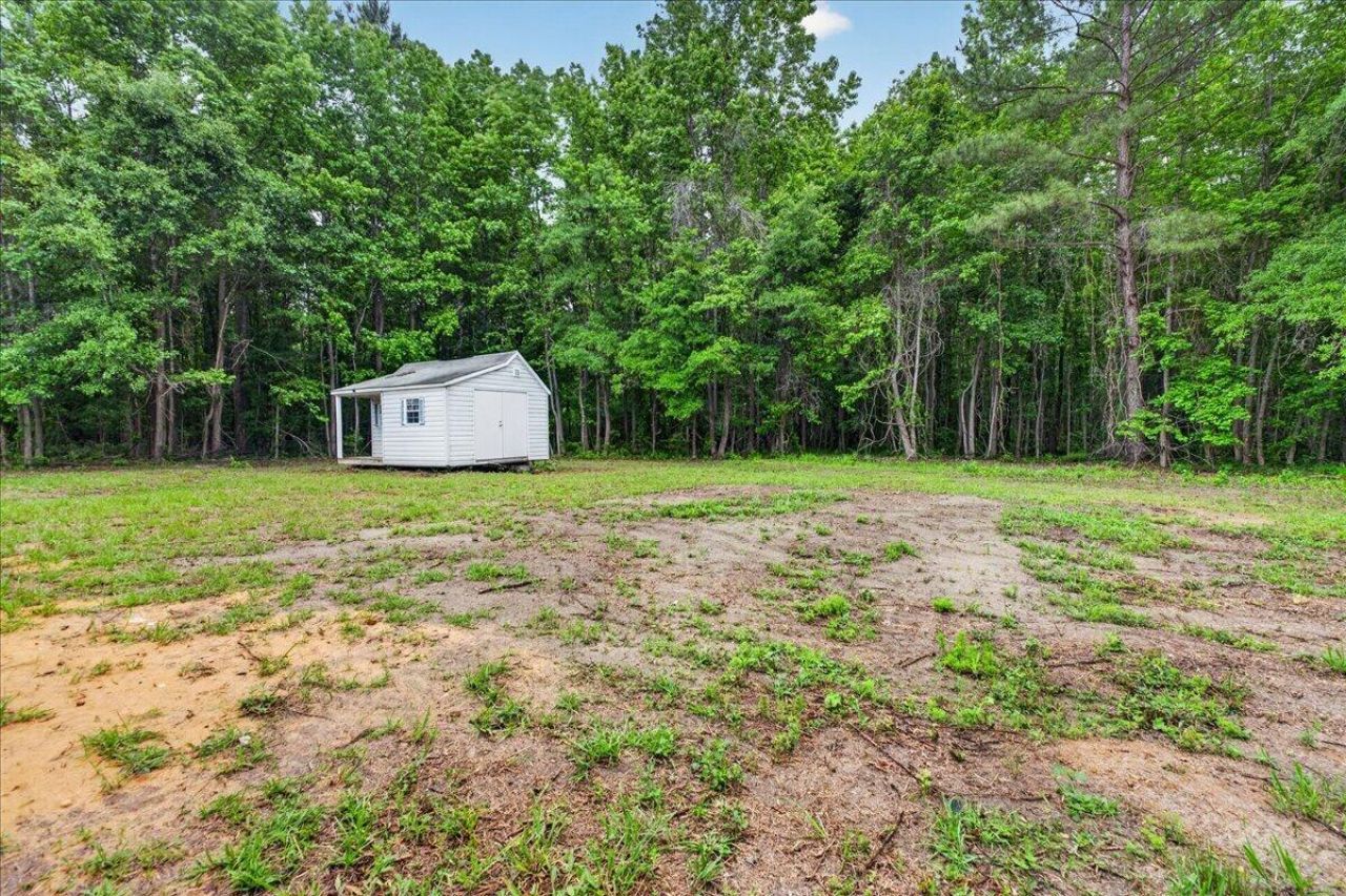 10880 N Jeffries Highway Photo 46