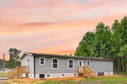 10880 N Jeffries Highway photo 4