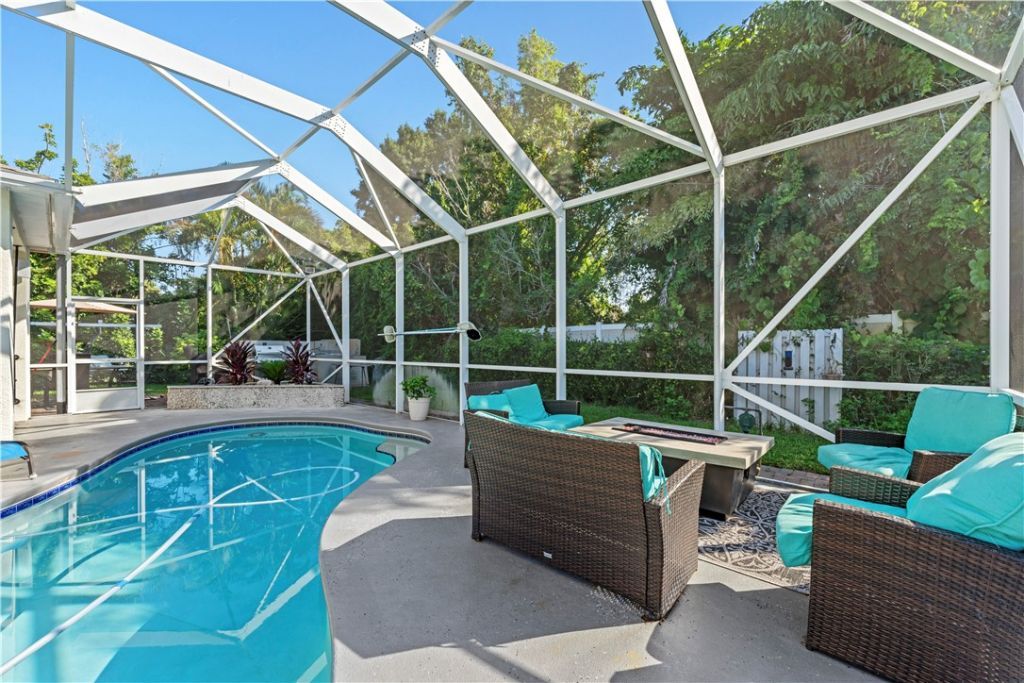 1302 Coverbrook Lane, Sebastian, FL 32958 Photo