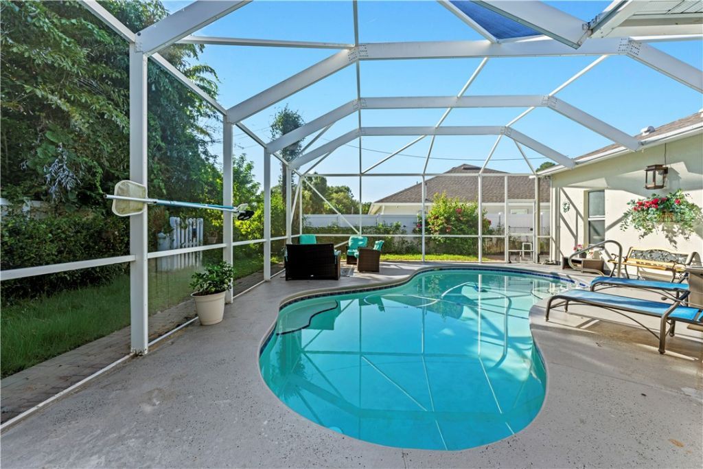1302 Coverbrook Lane, Sebastian, FL 32958 Photo