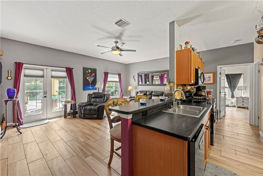 1302 Coverbrook Lane, Sebastian, FL 32958 Photo