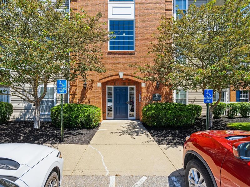 527 Ivy Ridge Drive, Unit Building 1, Newport, KY 41076 Photo 2