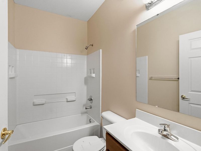 527 Ivy Ridge Drive, Unit Building 1, Newport, KY 41076 Photo 21
