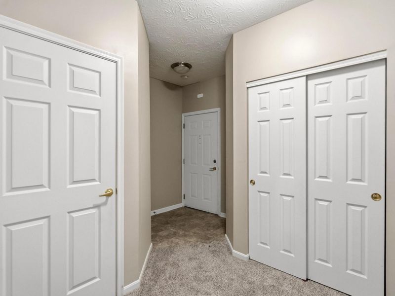 527 Ivy Ridge Drive, Unit Building 1, Newport, KY 41076 Photo 5