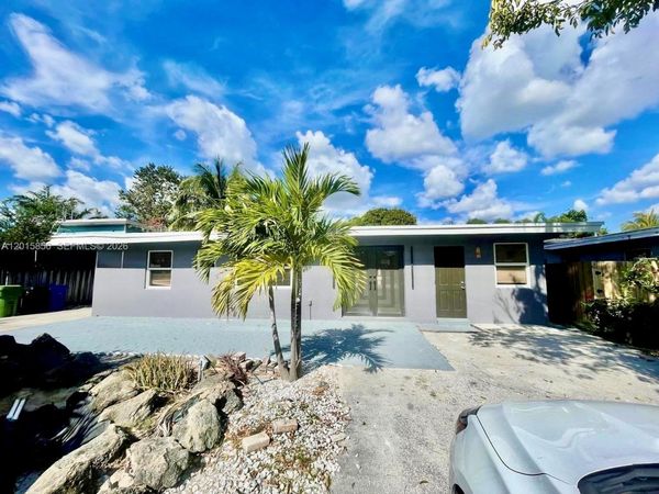 1649 NE 8th Ave , Fort Lauderdale, FL 33305
