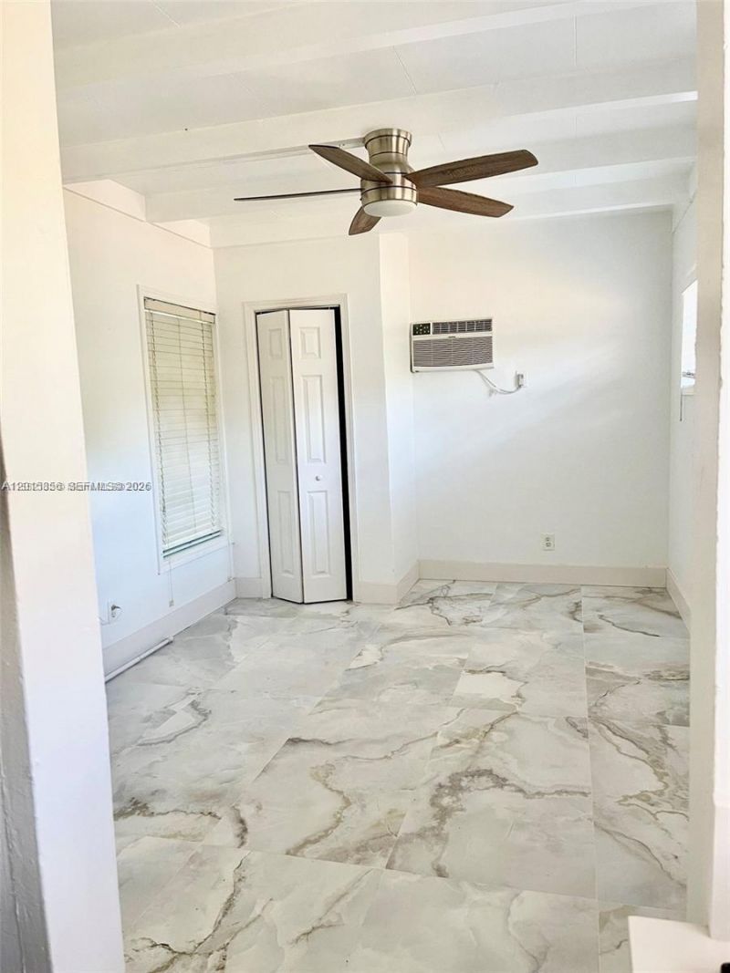 1649 NE 8th Ave , Fort Lauderdale, FL 33305 Photo