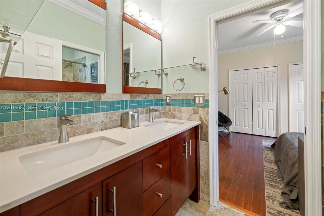 2538 Eagle Run Dr , Weston, FL 33327 Photo