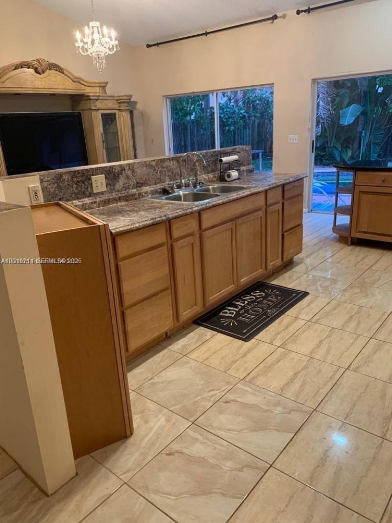 10340 SW 15th St , Pembroke Pines, FL 33025 Photo
