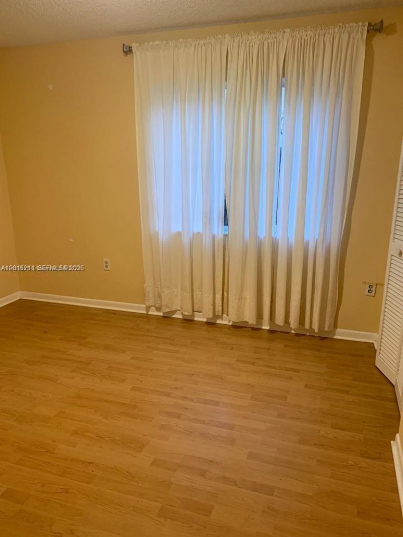 10340 SW 15th St , Pembroke Pines, FL 33025 Photo
