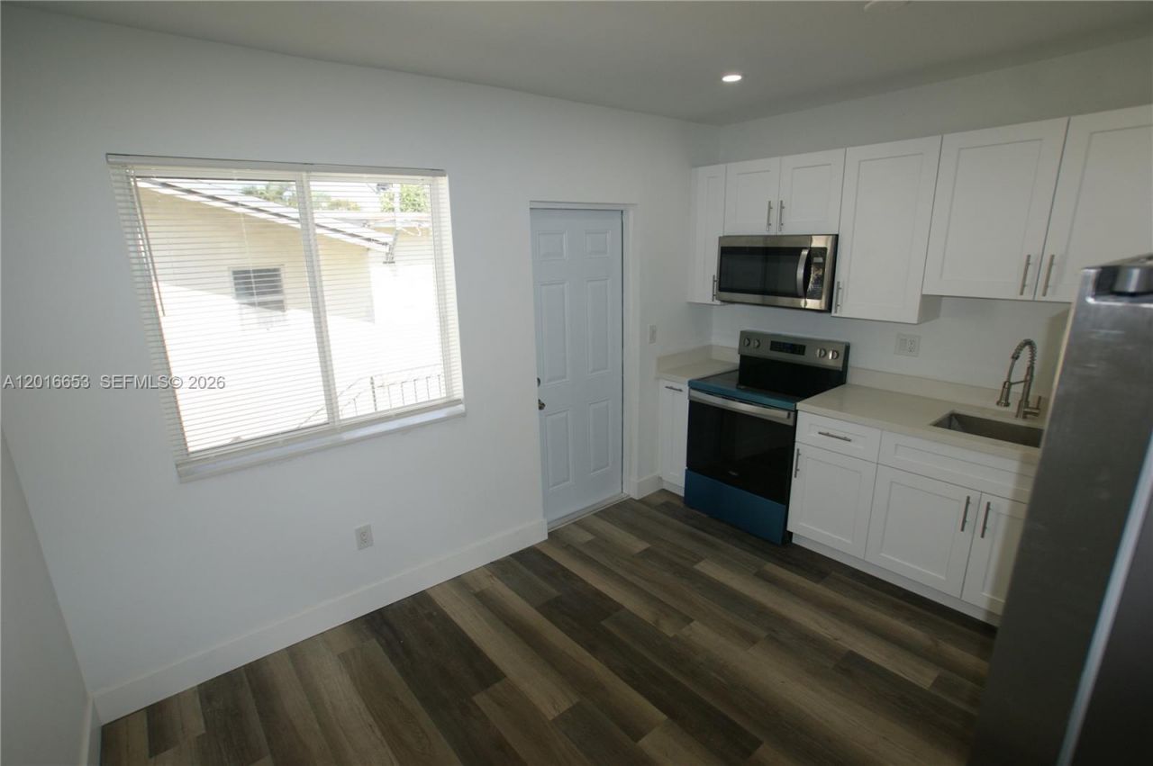 59 E 14th St , Unit 59, Hialeah, FL 33010 Photo