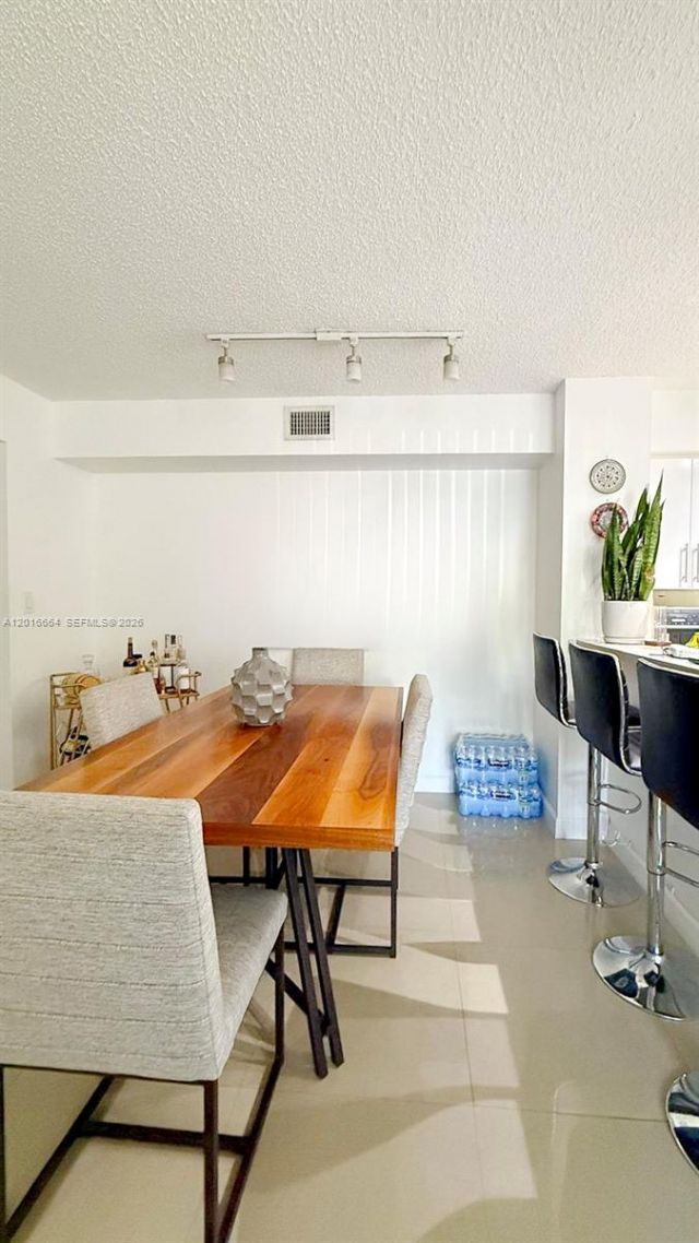 530 S Park Rd , Unit 12-11, Hollywood, FL 33021 Photo
