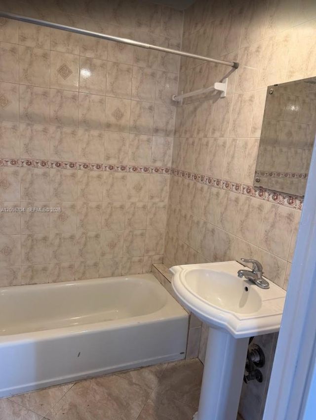 Please Call For Address, Miami, FL 33168 Photo