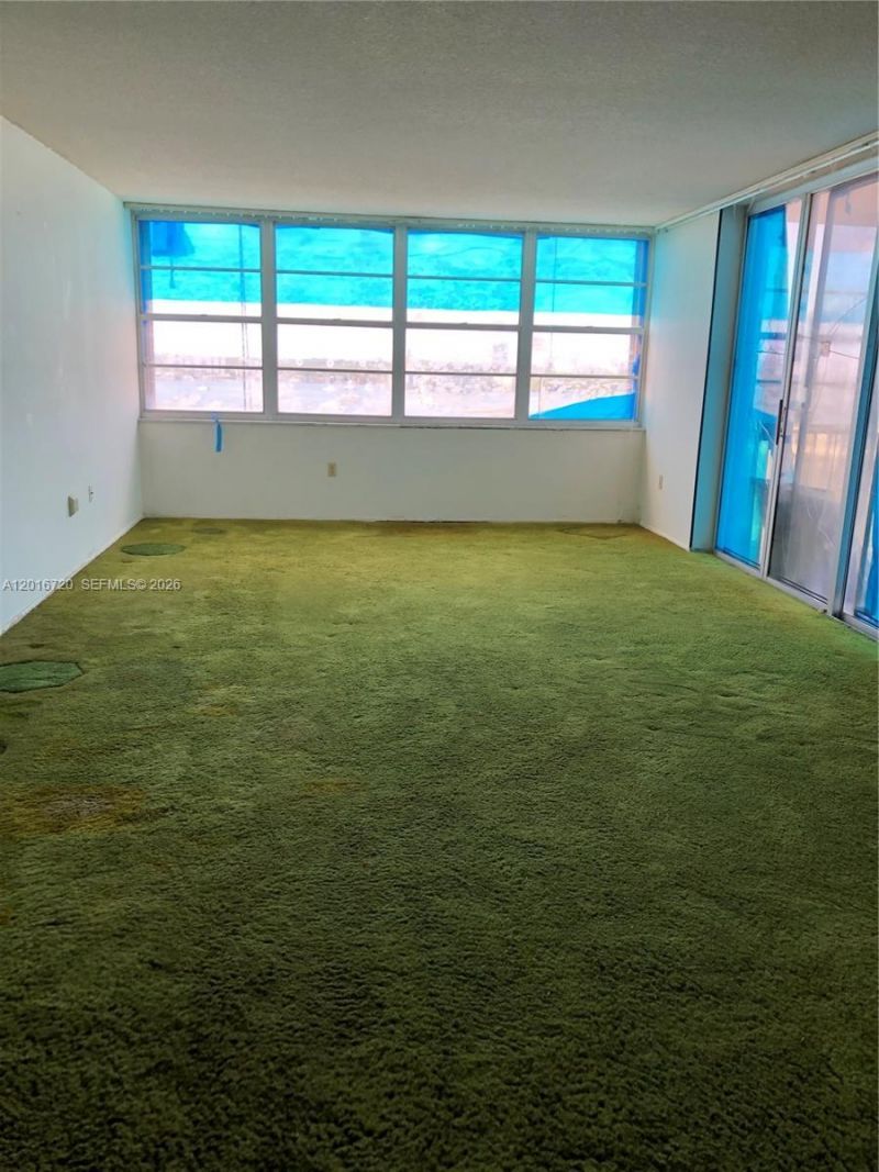 18011 Biscayne Blvd , Unit 1405, Aventura, FL 33160 Photo