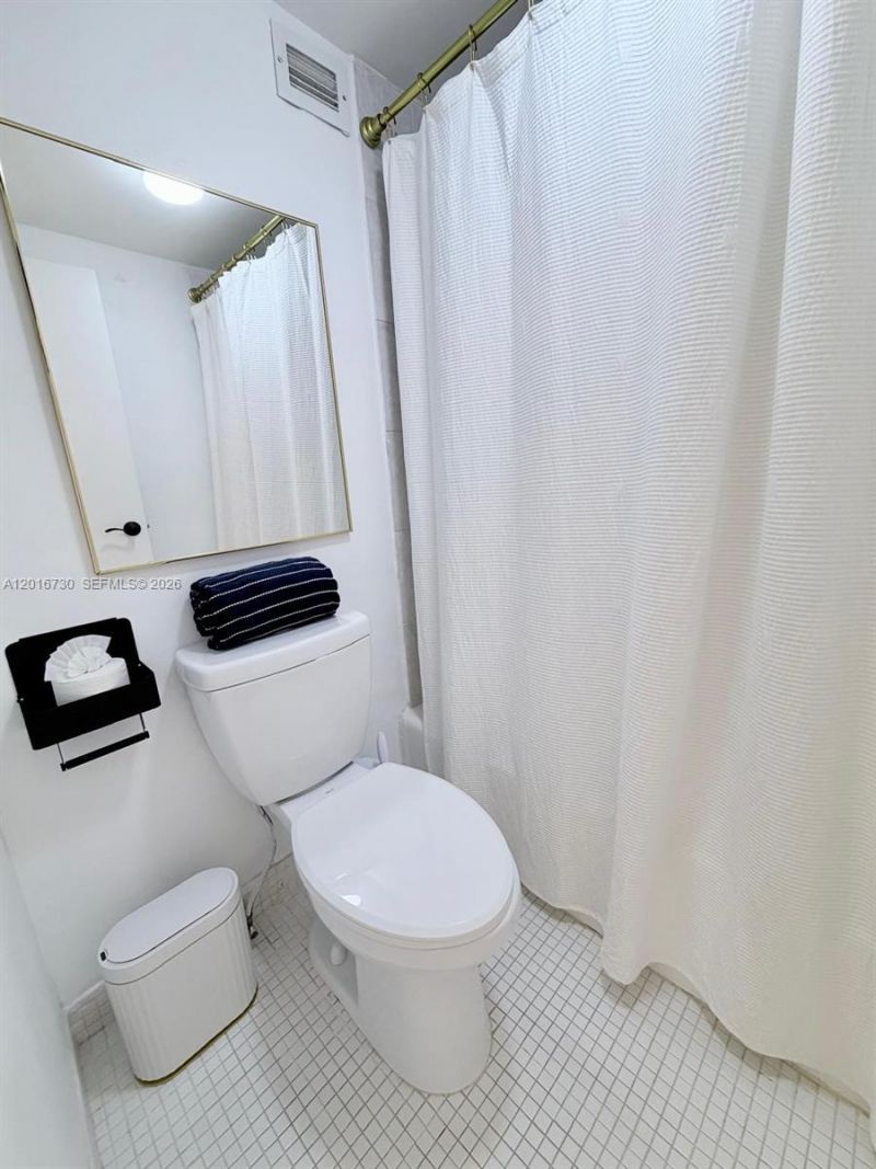 100 Lincoln Rd , Unit 1609, Miami Beach, FL 33139 Photo