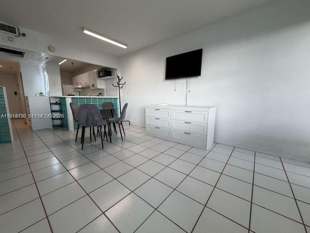 100 Lincoln Rd , Unit 1609, Miami Beach, FL 33139 Photo