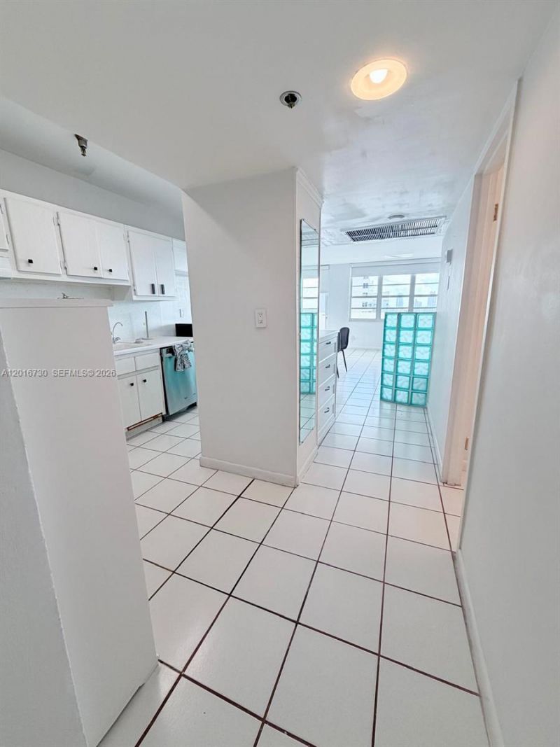 100 Lincoln Rd , Unit 1609, Miami Beach, FL 33139 Photo