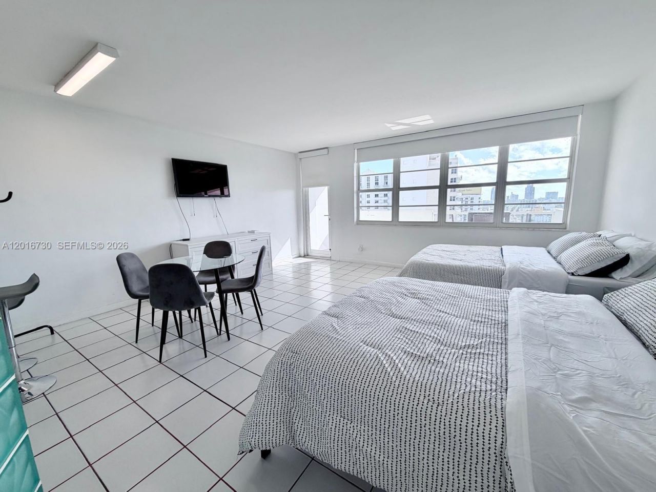 100 Lincoln Rd , Unit 1609, Miami Beach, FL 33139 Photo