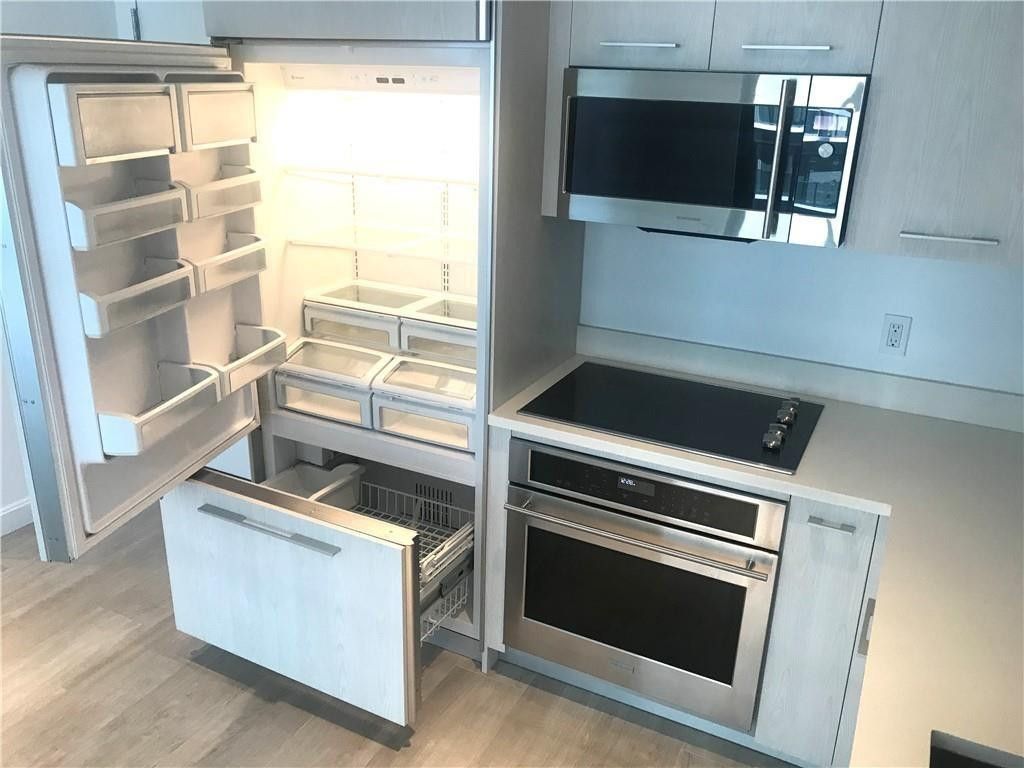 45 SW 9th Street, Unit 3707, Miami, FL 33130 Photo