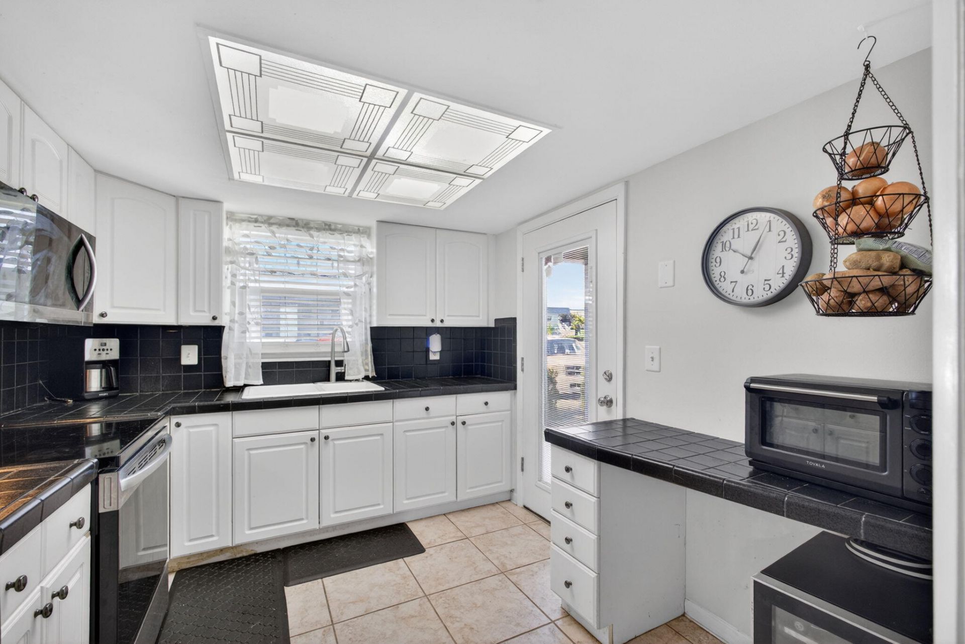 121 Wettaw Lane, Unit 110, North Palm Beach, FL 33408 Photo