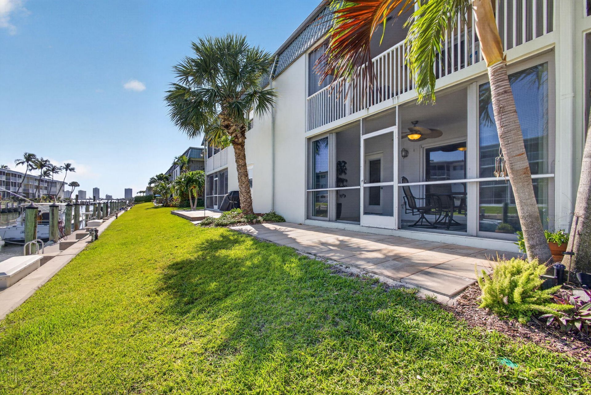 121 Wettaw Lane, Unit 110, North Palm Beach, FL 33408 Photo