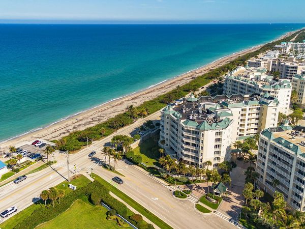 131 Ocean Grande Boulevard, Unit 703, Jupiter, FL 33477