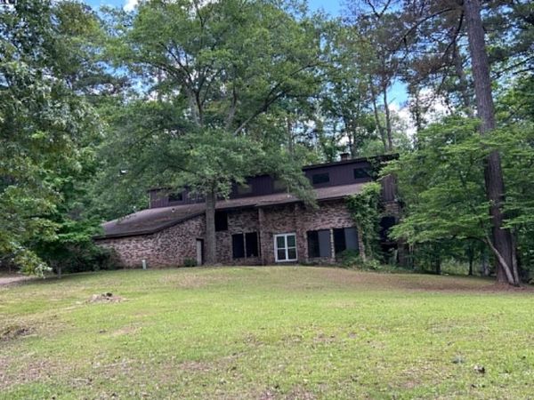 3101 Roseman Road, Camden, AR 71701