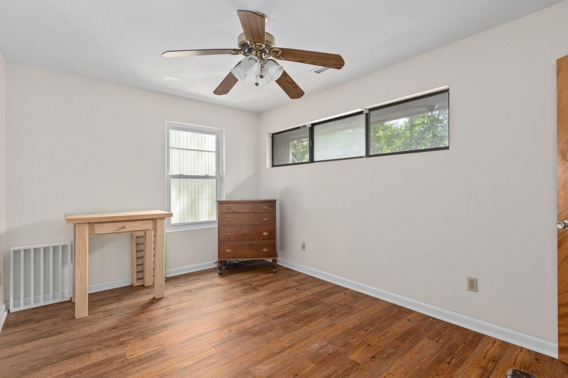 3 Stallion Court Photo 23