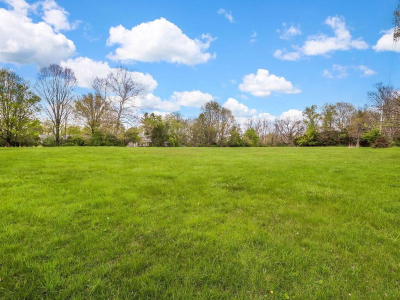 8161 Riverside Drive , Powell, OH 43065 Photo 6