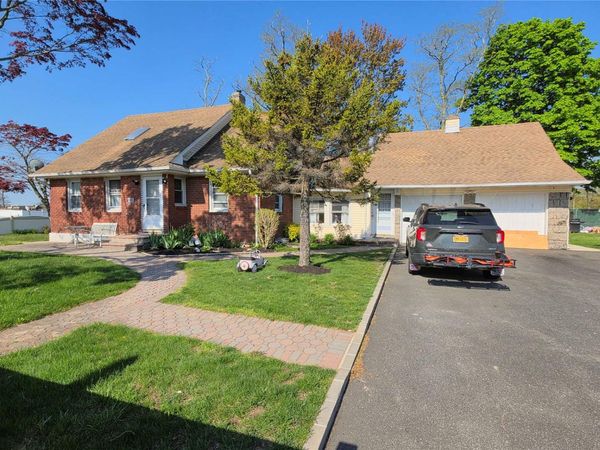 136 1st Street, Brentwood, NY 11717