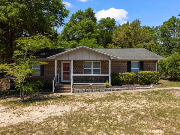 412 Detroit Avenue, Valparaiso, FL 32580