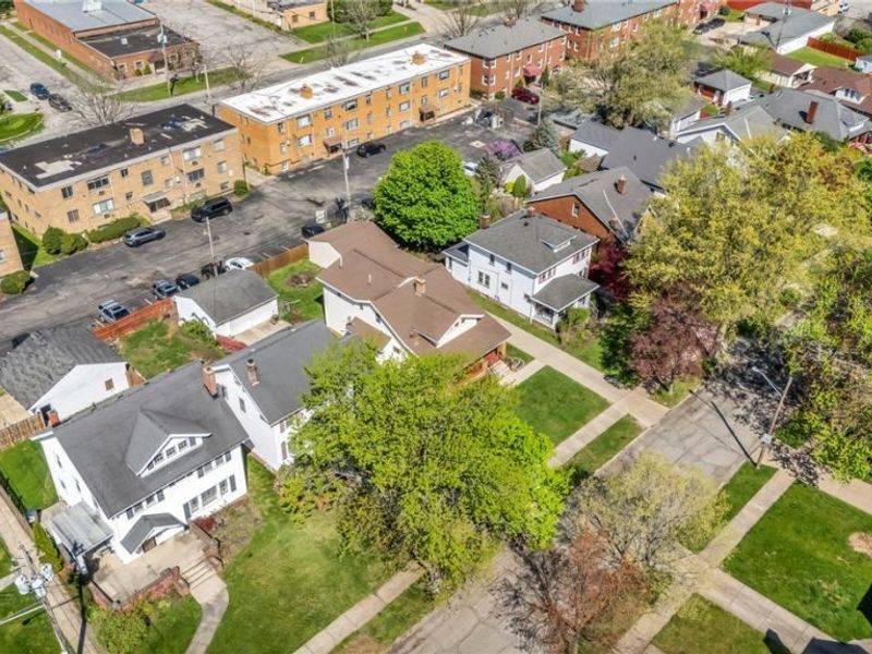 4762 S Hills Drive, Cleveland, OH 44109 Photo 30