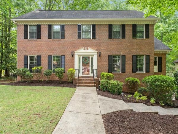 1025 Charlton Trace SW, Marietta, GA 30064