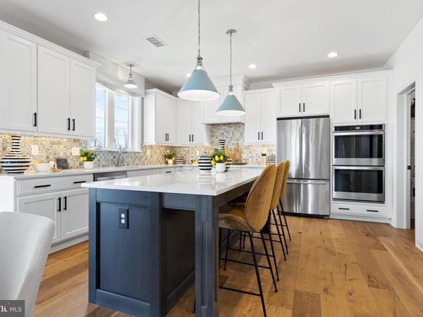 147 LEXINGTON MANOR , GLENMOORE, PA 19343