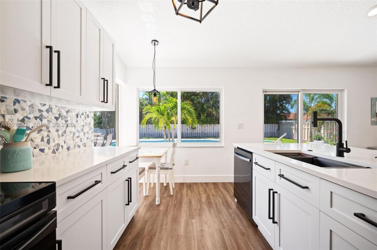 13750 Green Cove Pl , Davie, FL 33325 Photo