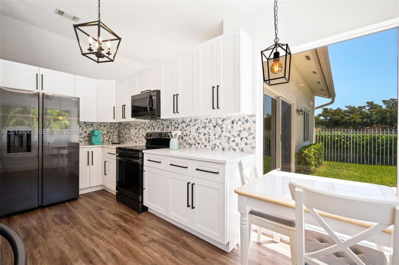 13750 Green Cove Pl , Davie, FL 33325 Photo