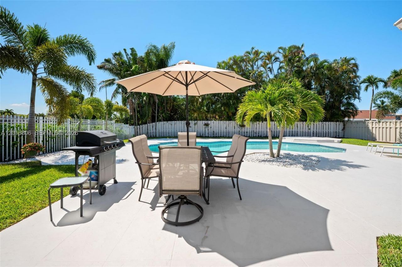 13750 Green Cove Pl , Davie, FL 33325 Photo