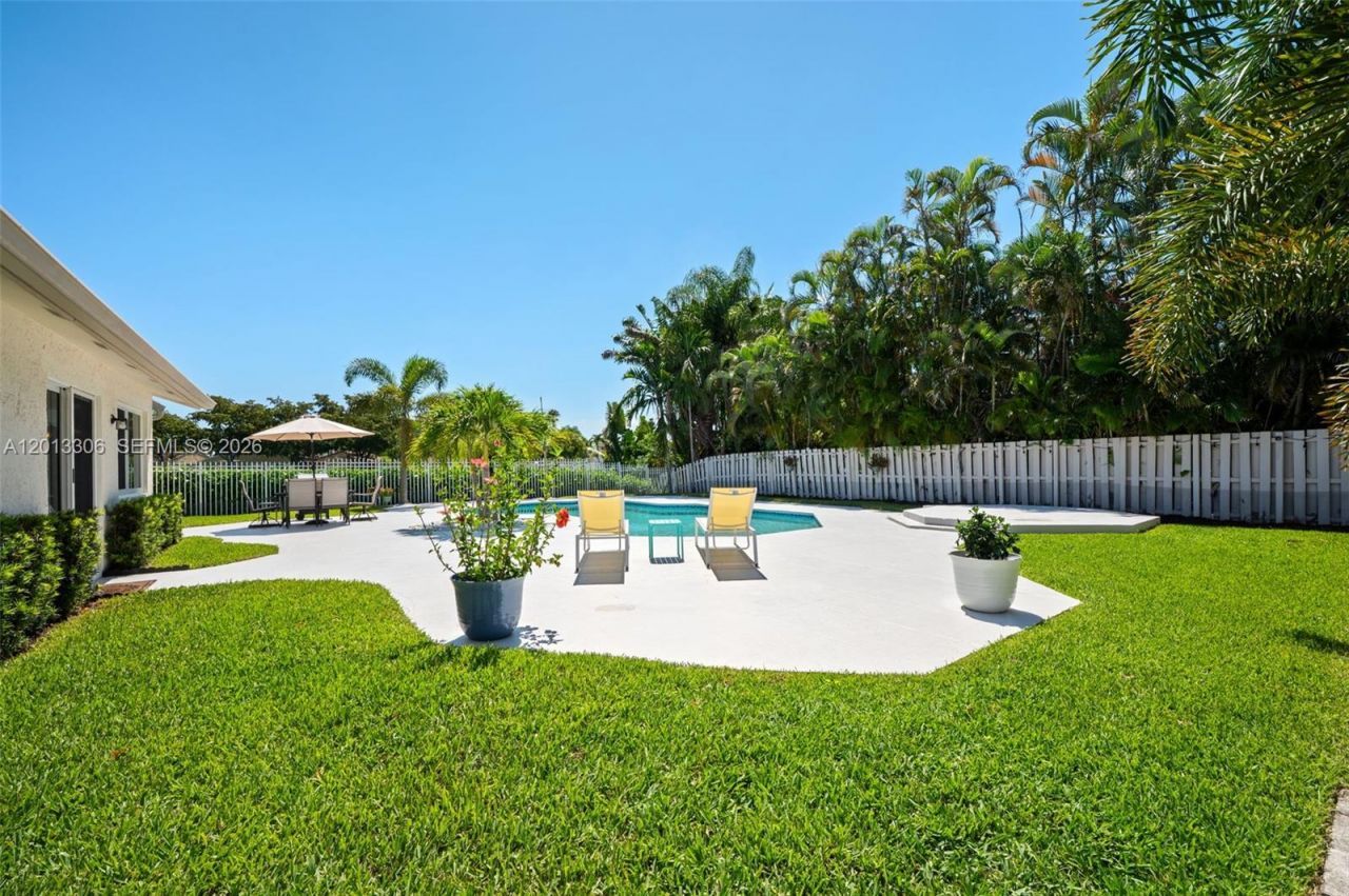13750 Green Cove Pl , Davie, FL 33325 Photo