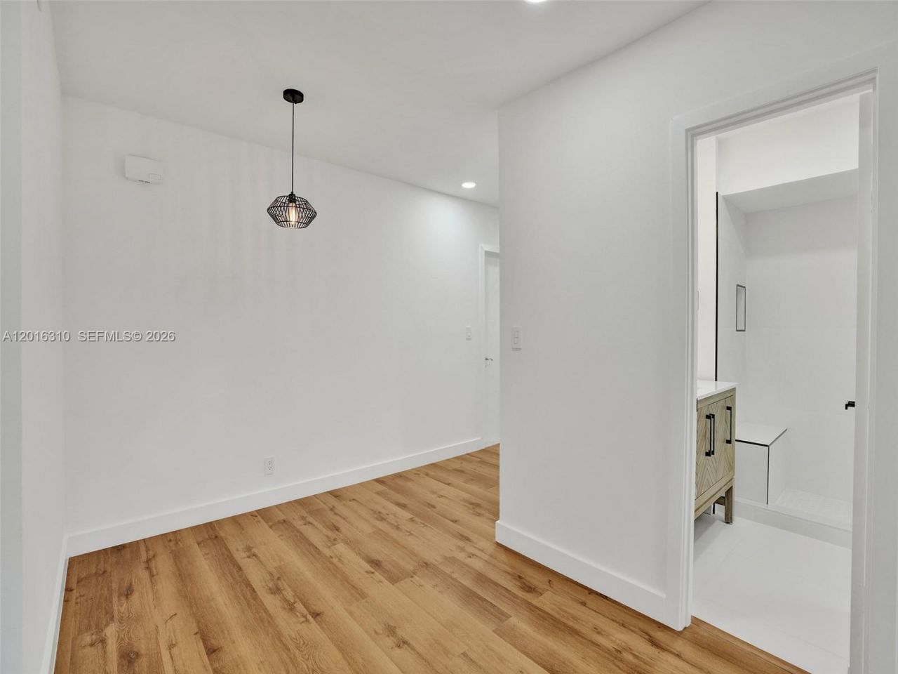2426 SE 17th St , Unit 204A, Fort Lauderdale, FL 33316 Photo