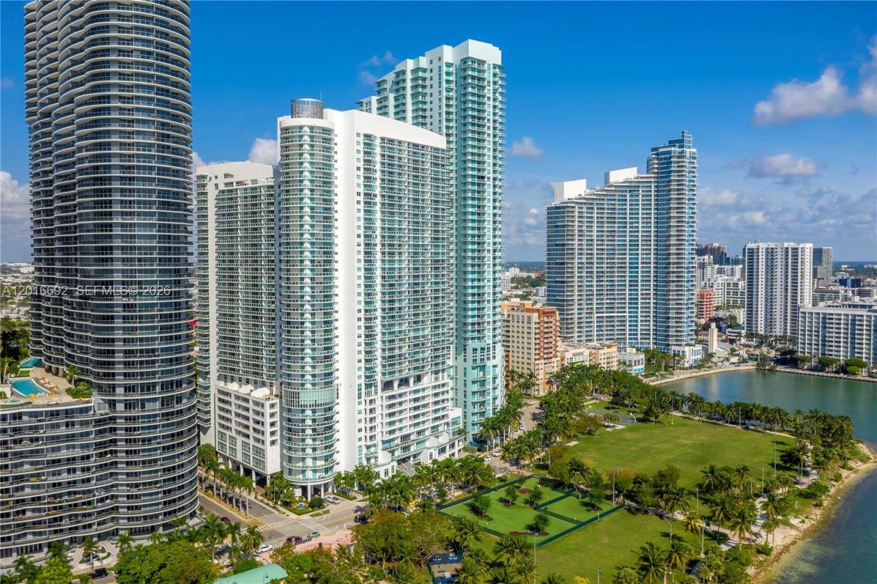 1800 N Bayshore Dr, Unit 2111, Miami, FL 33132 Photo