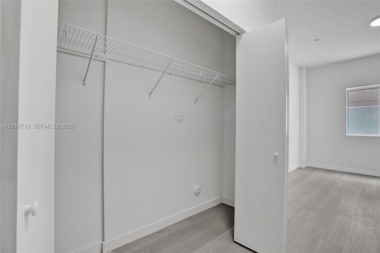 1567 NW 1st St , Unit 2, Miami, FL 33125 Photo