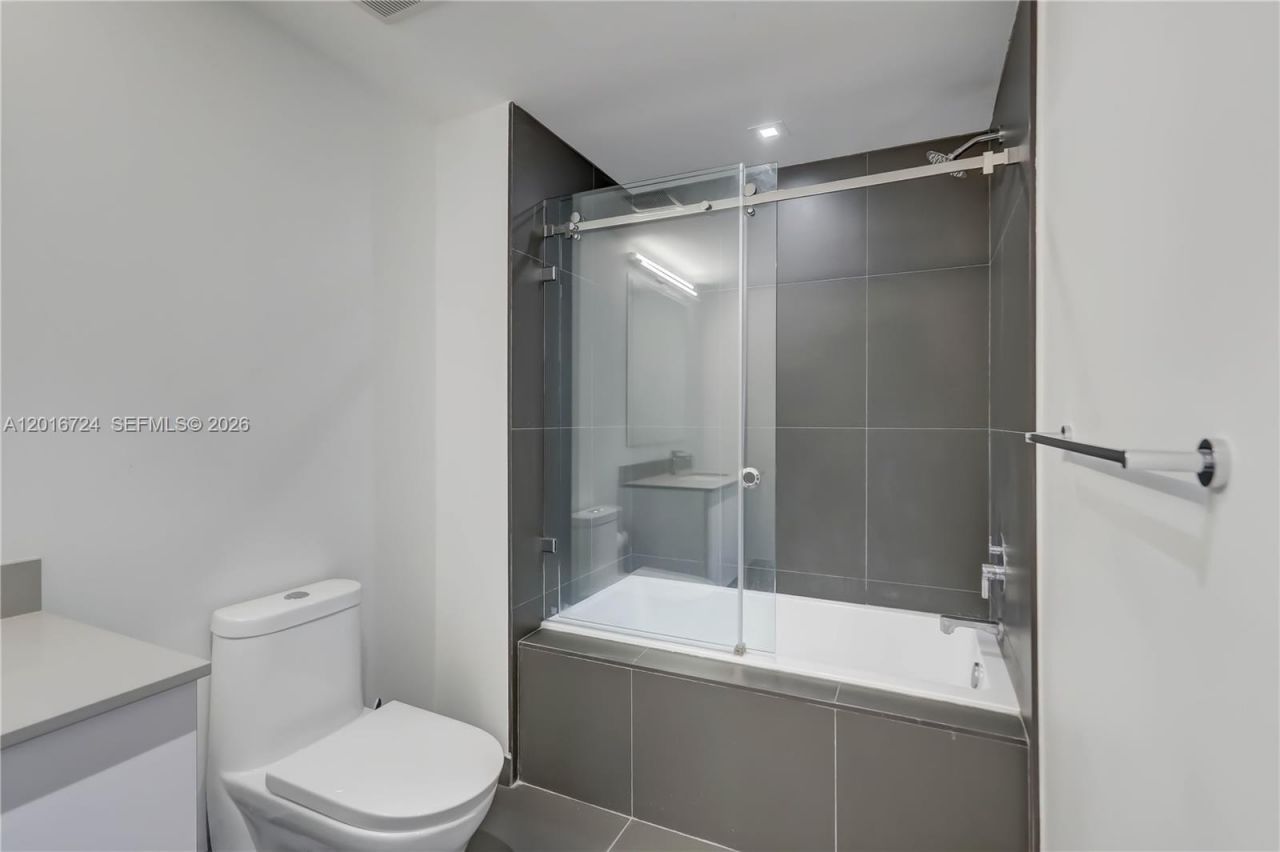 1600 NE 1st Ave , Unit 1918, Miami, FL 33132 Photo