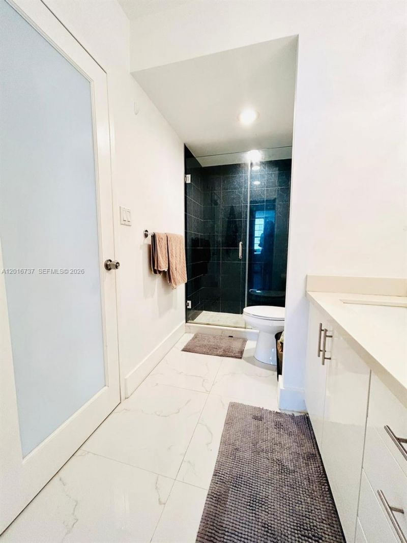 100 Lincoln Rd , Unit 1526, Miami Beach, FL 33139 Photo