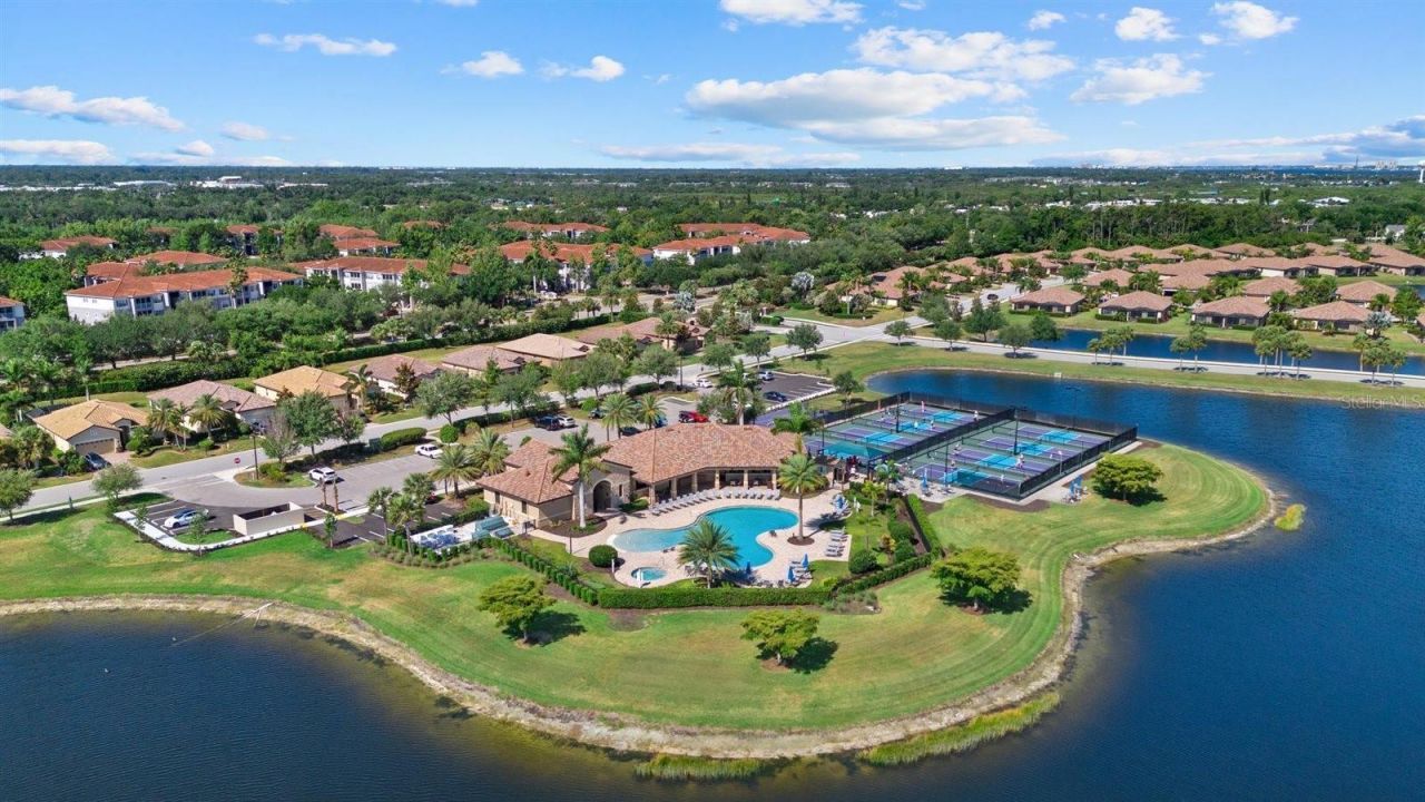 6860 Wild Lake Terrace, Bradenton, FL 34212 Photo