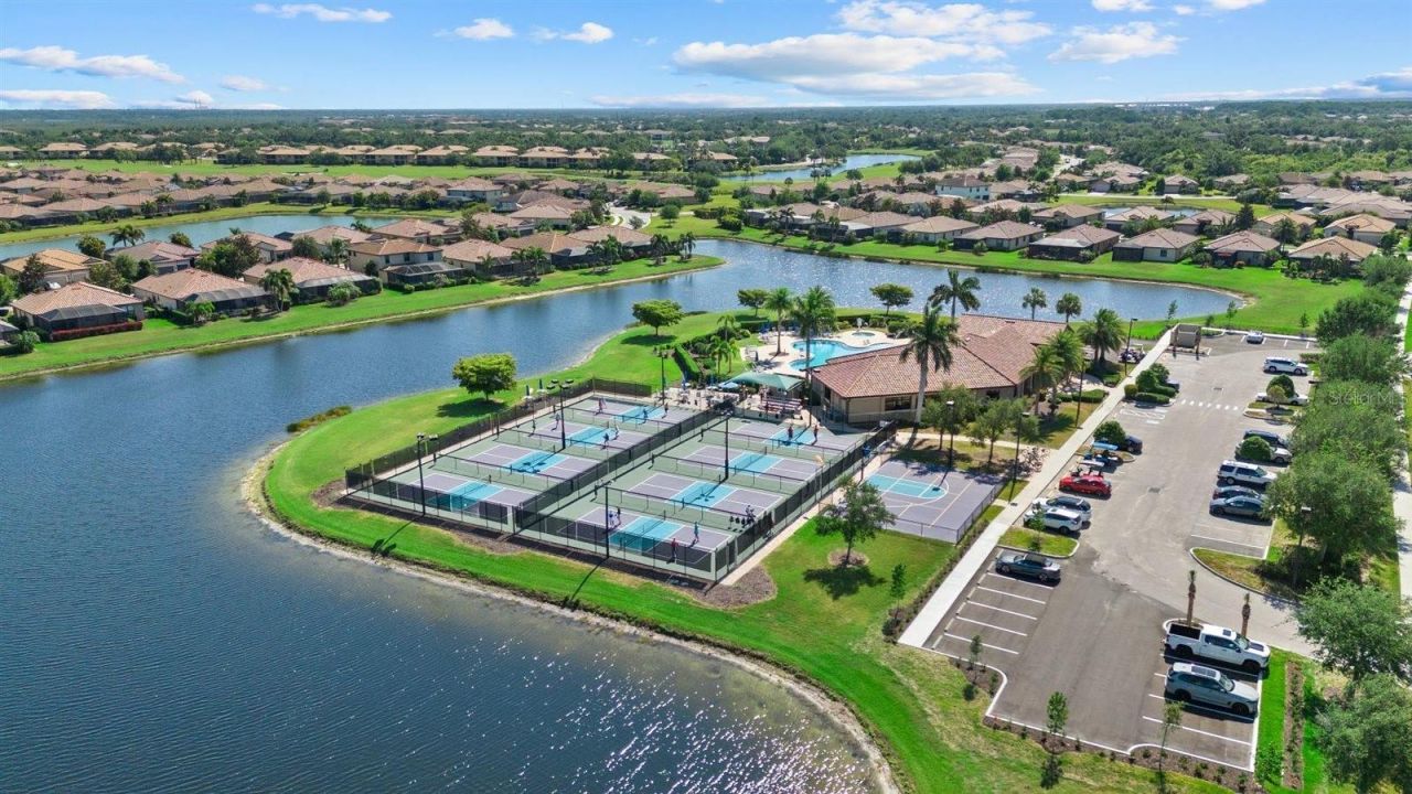 6860 Wild Lake Terrace, Bradenton, FL 34212 Photo