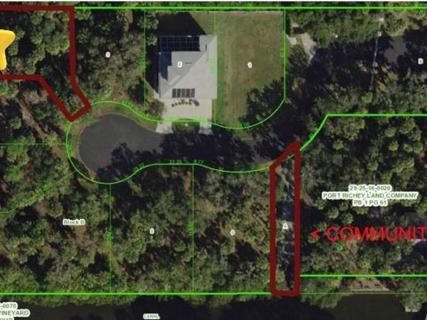 5401 TROPICAL WOODS COURT , PORT RICHEY, FL 34668