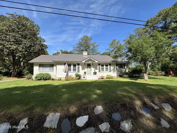17060 Saint Johns Church Road, Laurel Hill, NC 28351