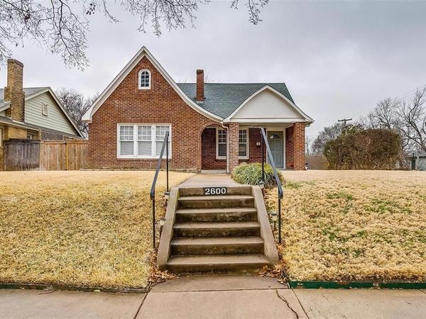 2600 S Adams Street, Unit 102, Fort Worth, TX 76110